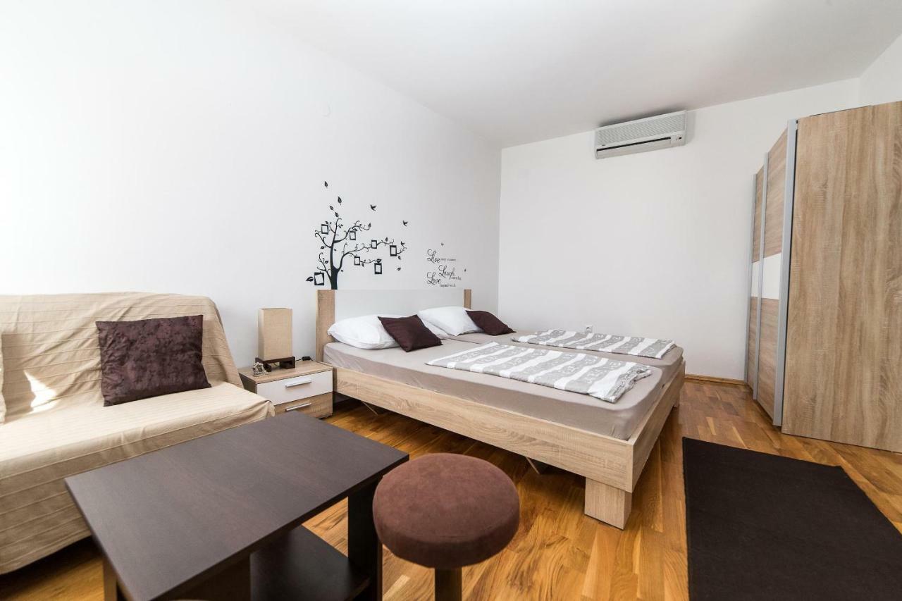 Kristina Apartment