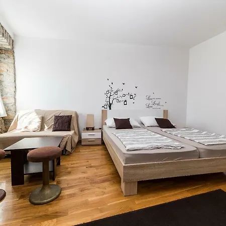 Apartmani Kristina Crikvenica Kültér fotó
